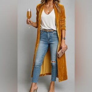 Women's Long velvet Mustard yellow Cardigan long coat brand new size Medium